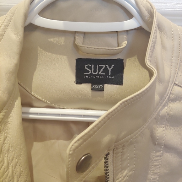 NWOT cream leather jacket // size XS - Picture 3 of 5